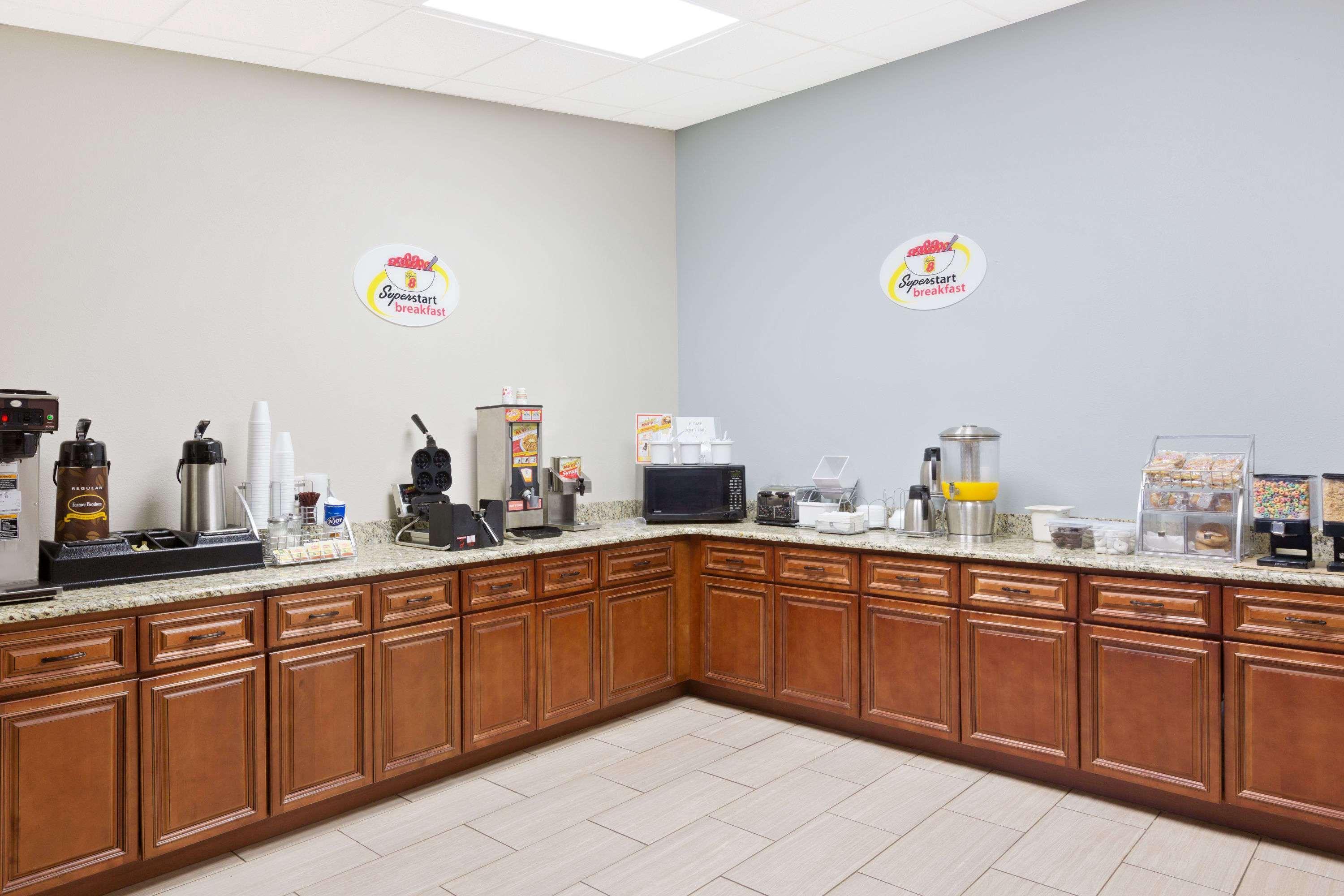 Rodeway Inn Charlotte Airport Area 외부 사진