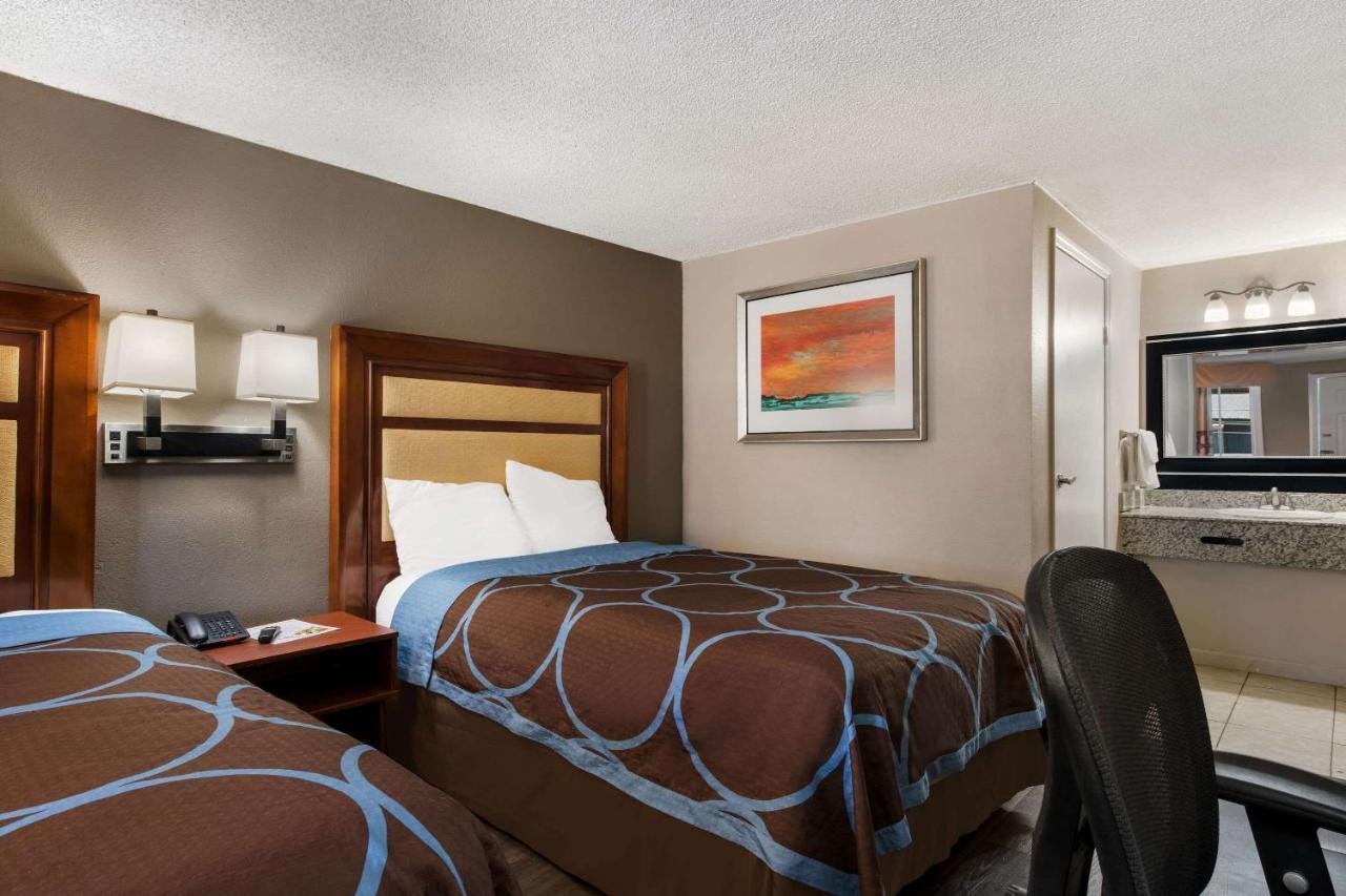 Rodeway Inn Charlotte Airport Area 외부 사진