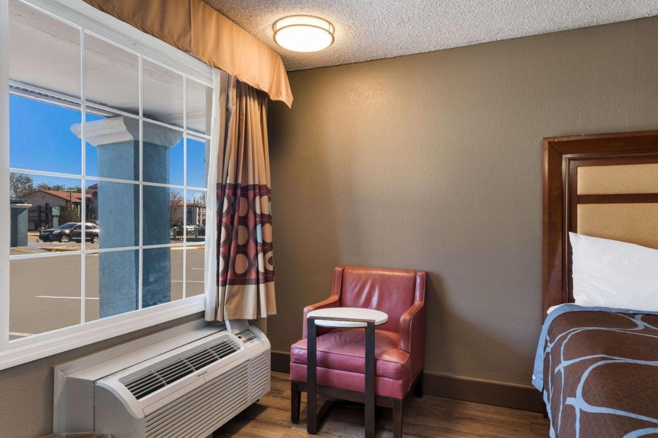 Rodeway Inn Charlotte Airport Area 외부 사진