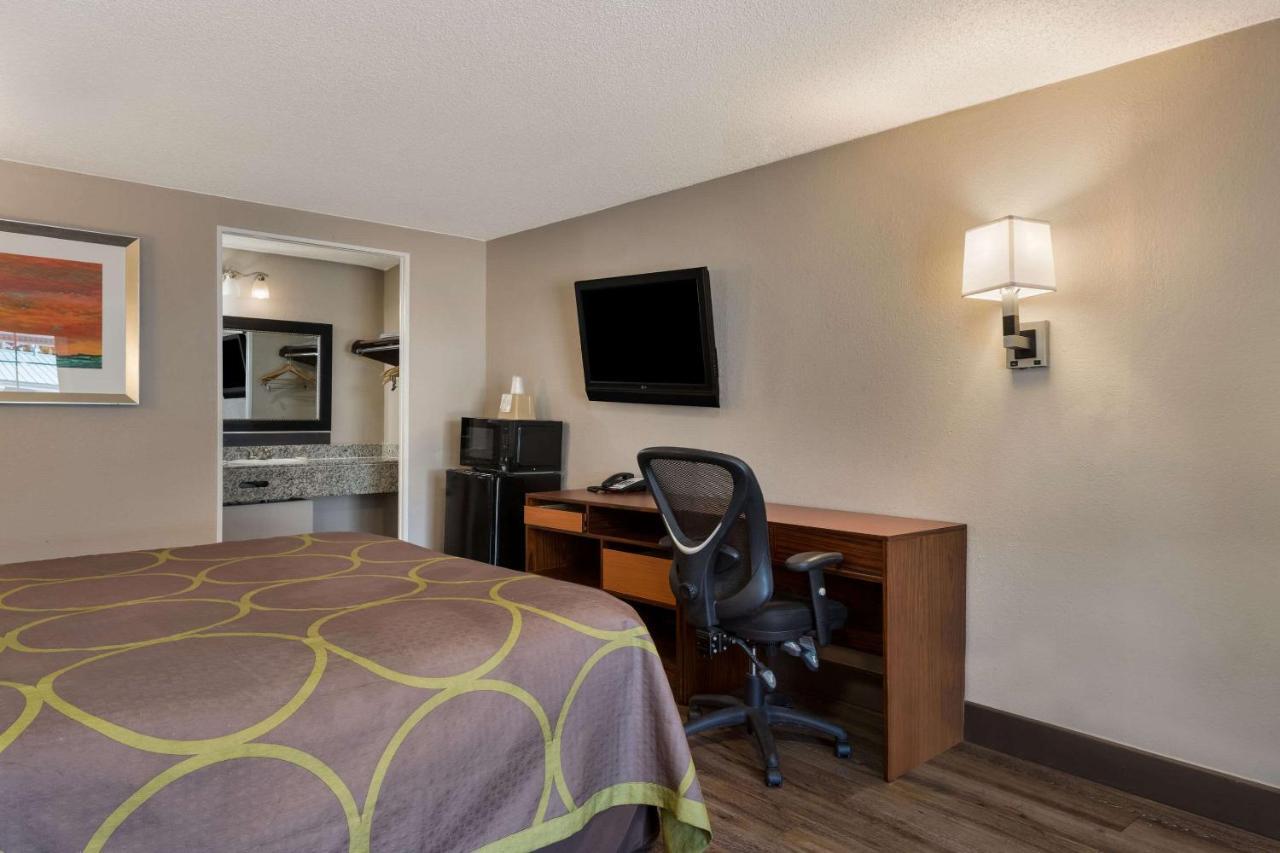 Rodeway Inn Charlotte Airport Area 외부 사진